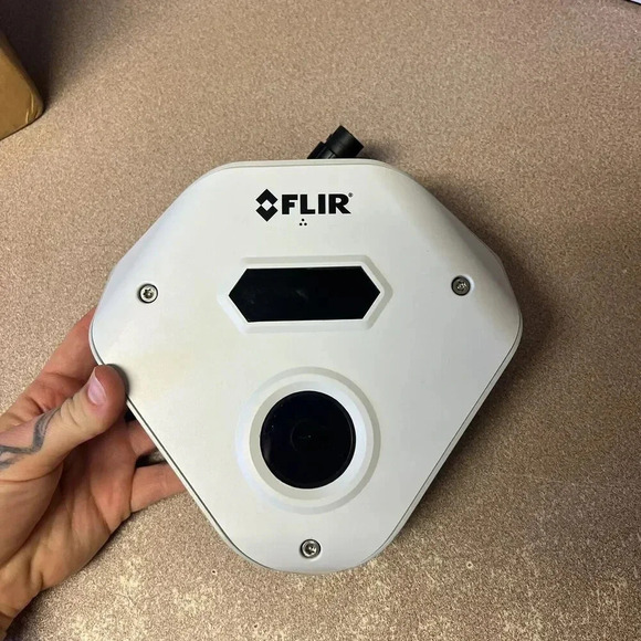 FLIR Ariel 3MP CC-3103-01-I 3 Megapixel Outdoor Network IR Corner Camera‎ - Picture 2 of 12